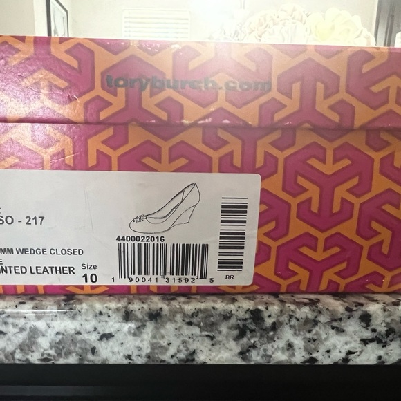 Tory Burch Brown Wedges size 10 - Picture 6 of 6